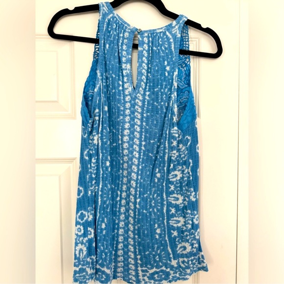 Lucky Brand Top - Picture 2 of 3